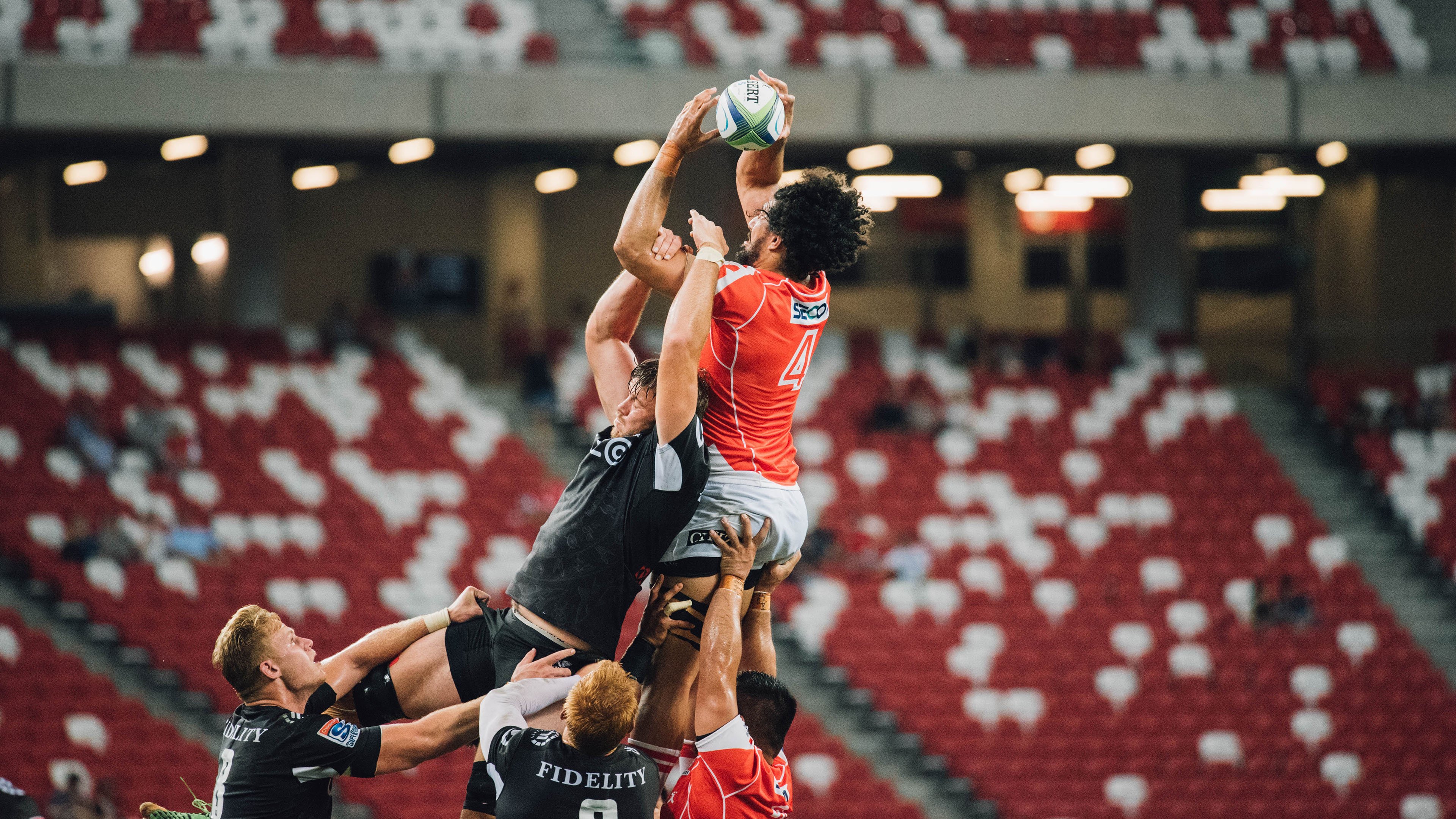 开云体育中国-灰熊稳扎稳打碾碎火箭，马克西季后赛觉醒独揽风云，新生代的接管时刻