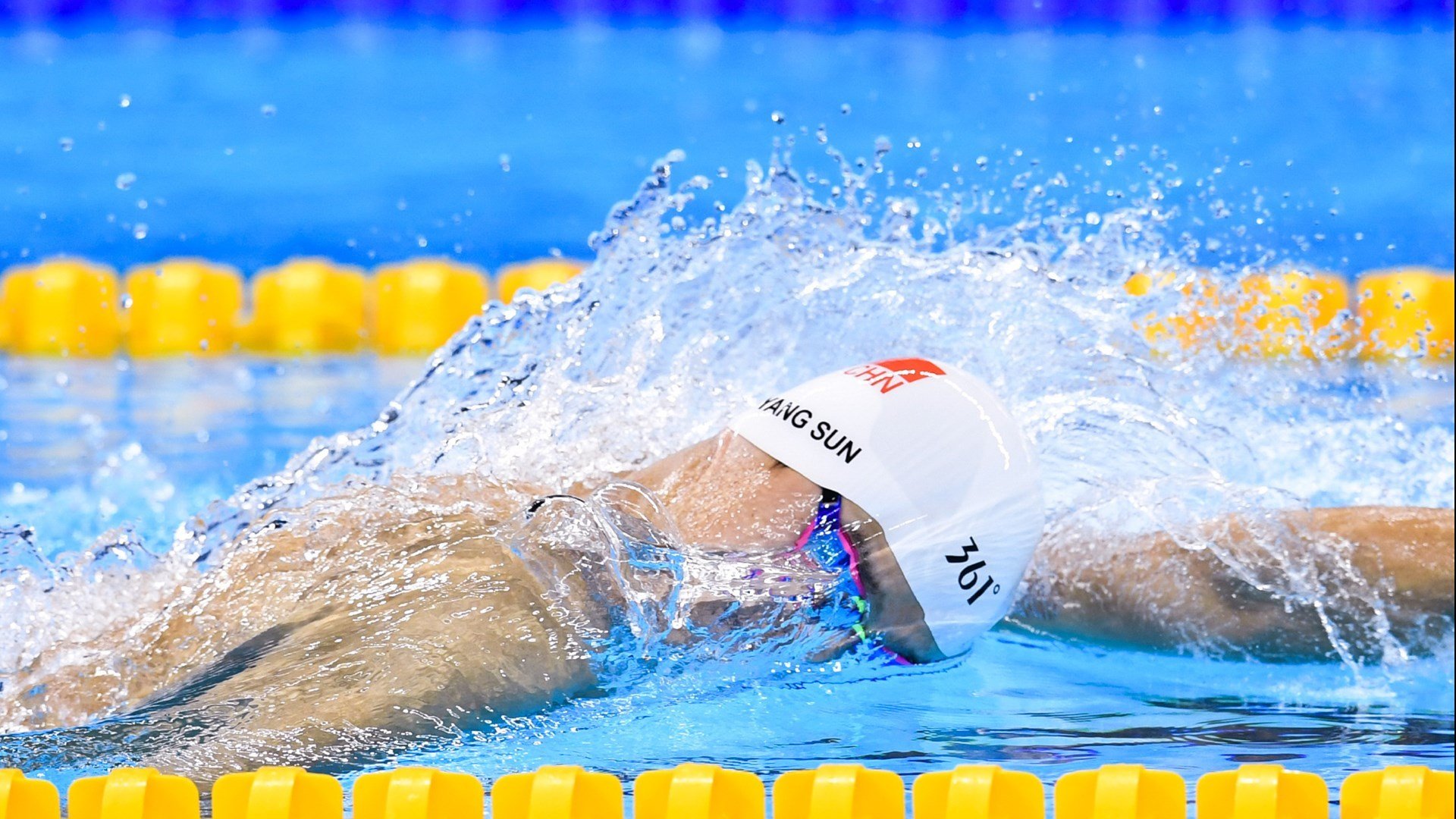奥运前夜，利拉德的审判日，那一记三分，救赎了整个夏天的质疑