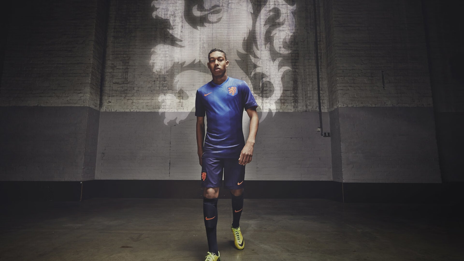 压哨绝杀与欧冠主宰，勒沃库森险胜哥斯达黎加，孔德决赛闪耀重塑足坛格局